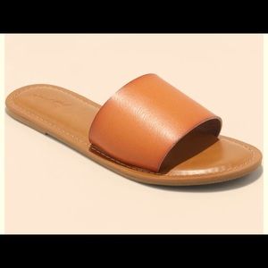 Universal Thread sandals